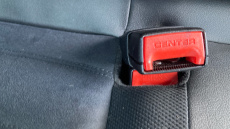 Nissan Juke 1.5 dCi N-Connecta 5dr Diesel Hatchback